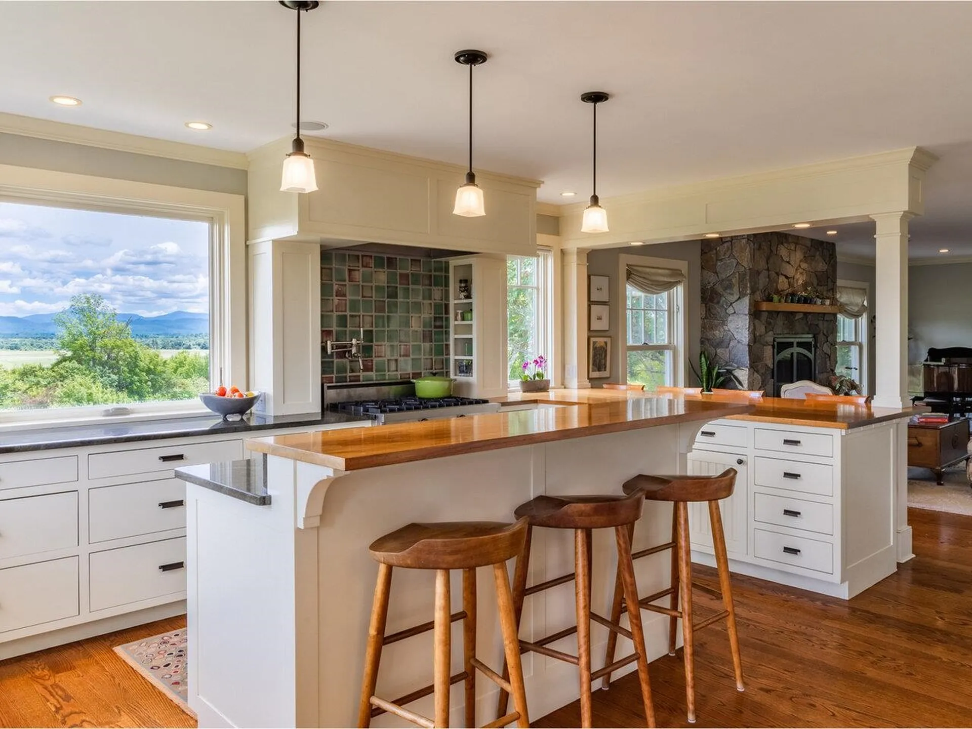 187 Ridgefield Road Shelburne VT 05482