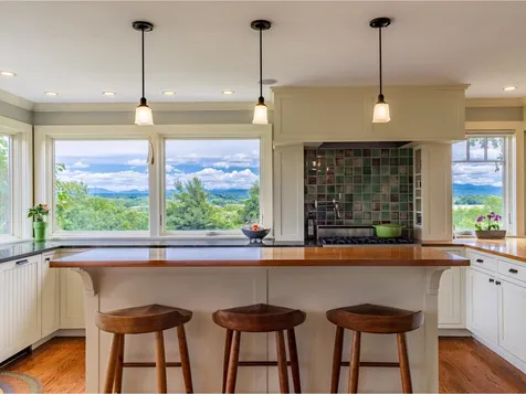 187 Ridgefield Road Shelburne VT 05482