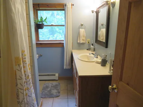 111 Palmer Road Enfield NH 03748