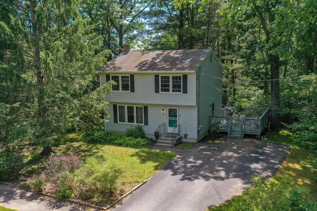 24 Dogwood Drive South Berwick ME 03908