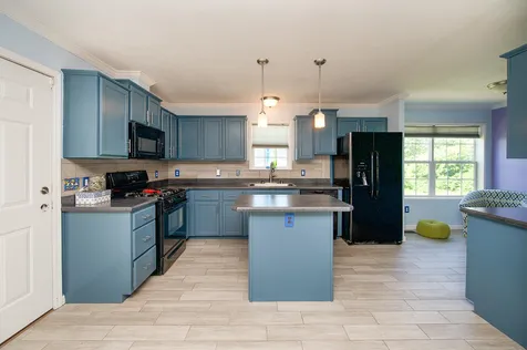 28 Tarah Way Fremont NH 03044