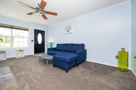 28 Tarah Way Fremont NH 03044