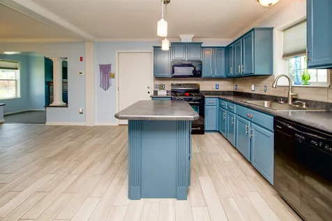28 Tarah Way Fremont NH 03044