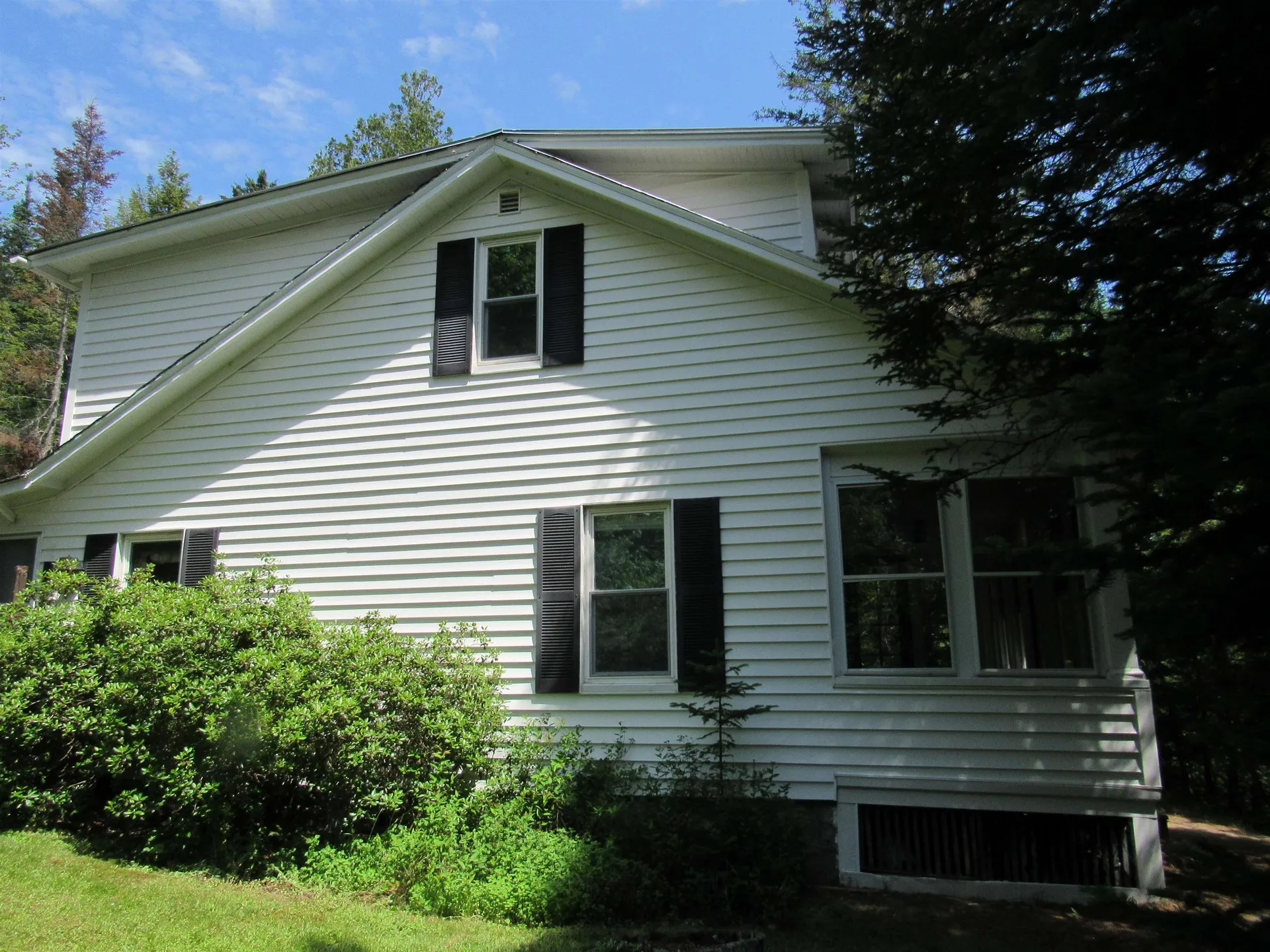 2493 Howard Street Berlin NH 03570