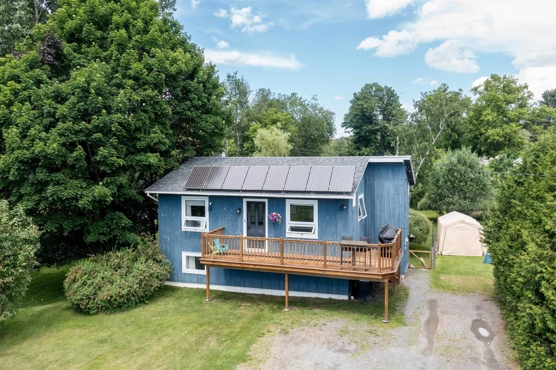 913 Kneeland Flats Waterbury VT 05676