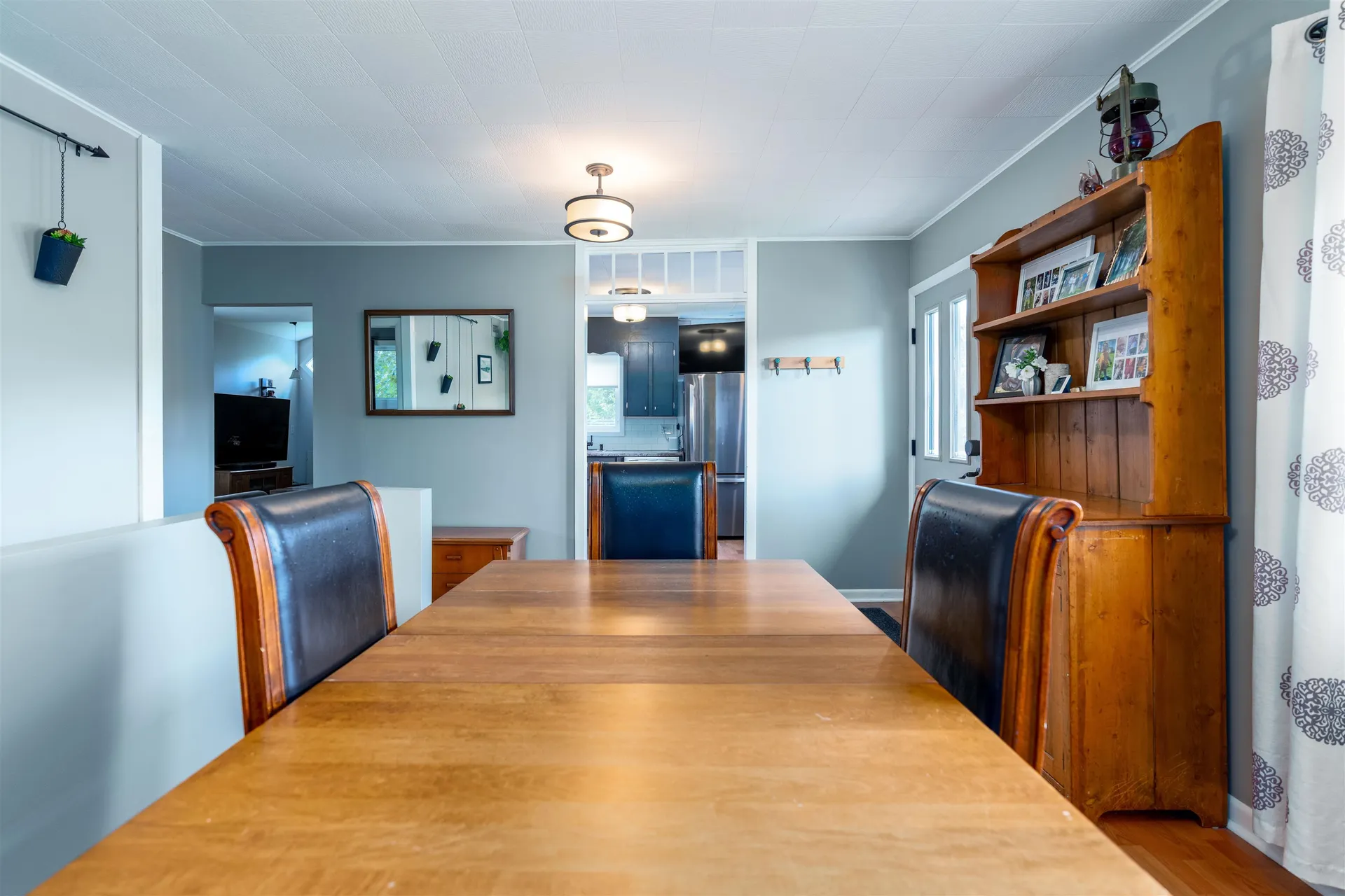 913 Kneeland Flats Waterbury VT 05676