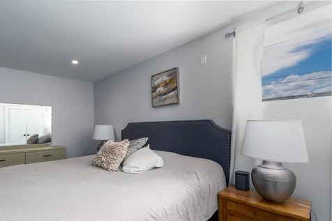 913 Kneeland Flats Waterbury VT 05676