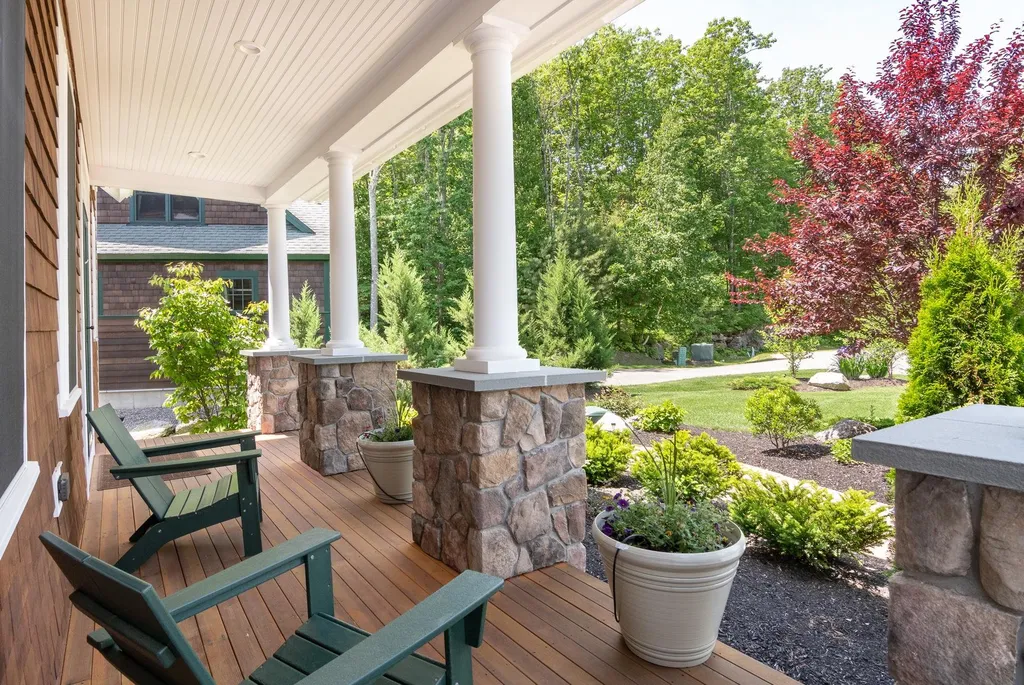 47 Yachtsmans Ridge Laconia NH 03246