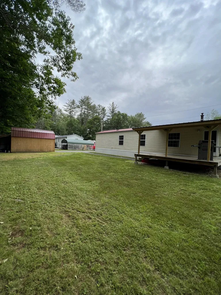 43 Mccusker Place Claremont NH 03743
