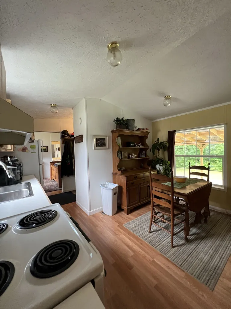 43 Mccusker Place Claremont NH 03743