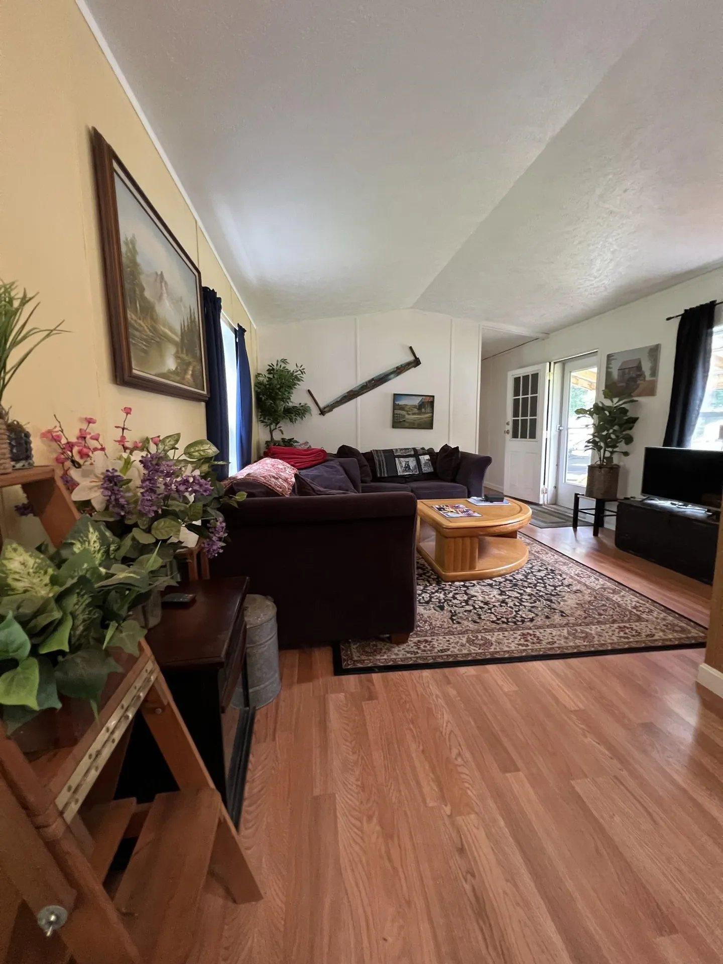 43 Mccusker Place Claremont NH 03743