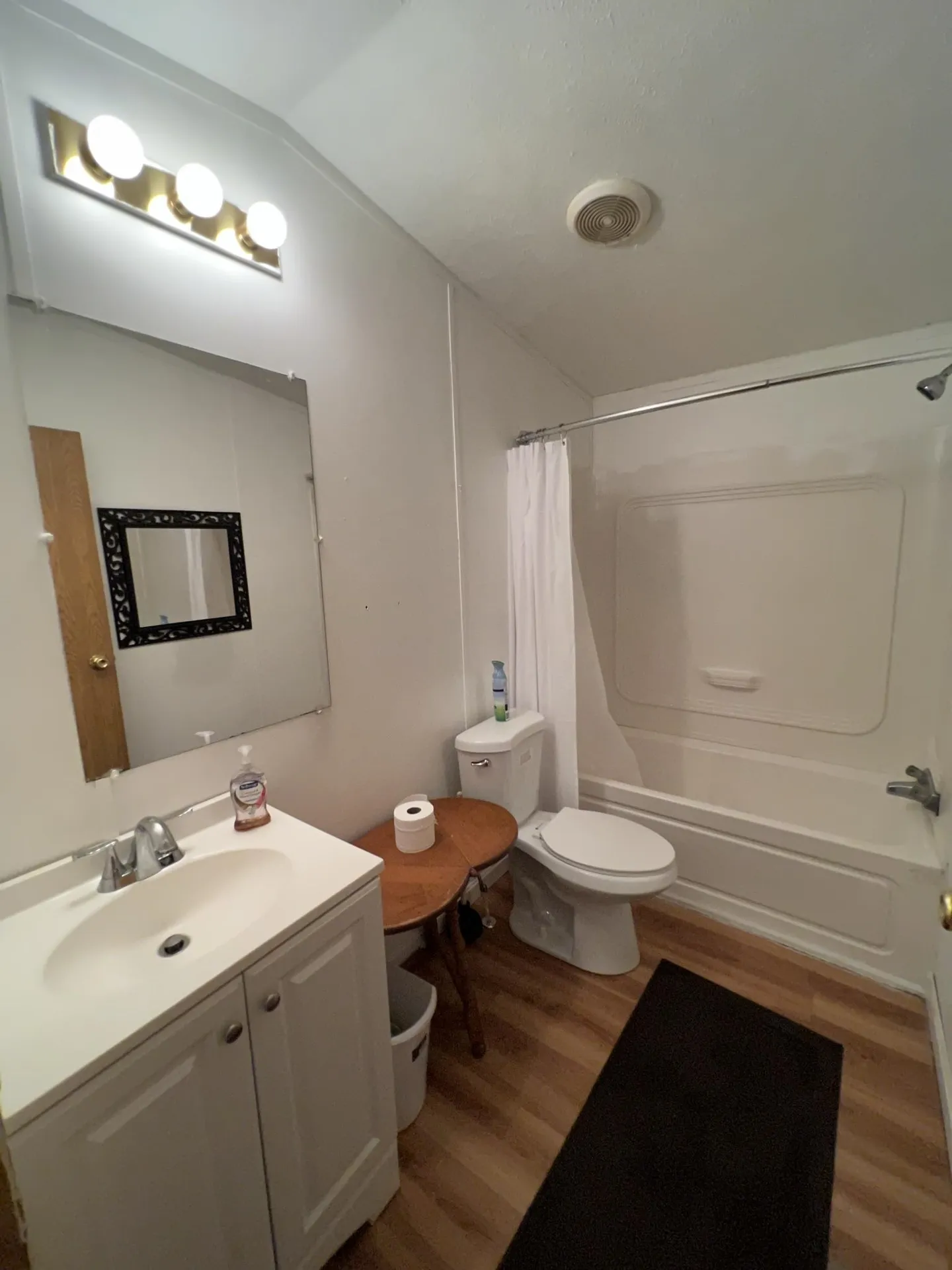 43 Mccusker Place Claremont NH 03743