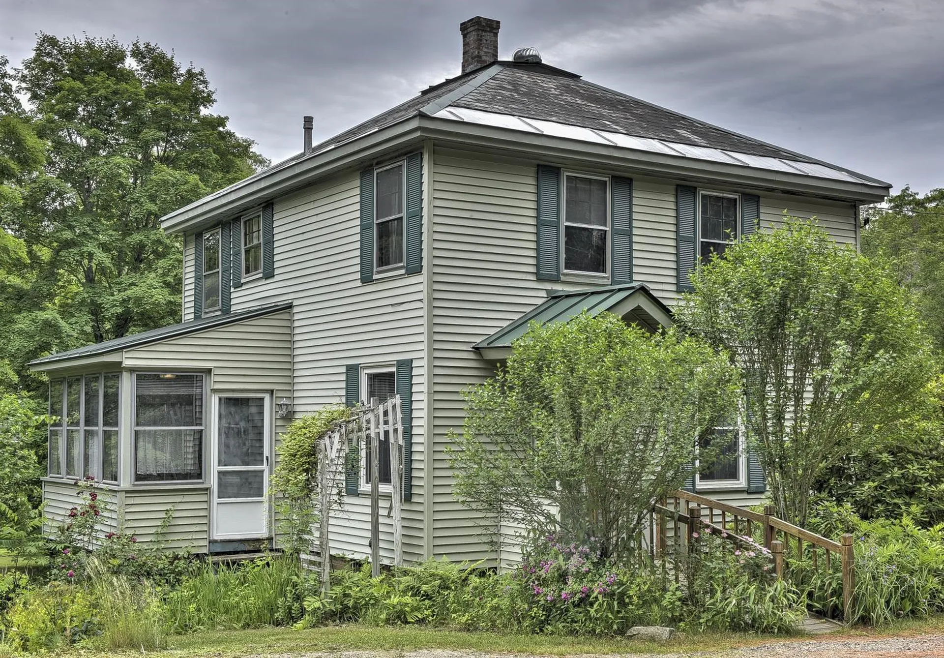 54 Woodbury Street Keene NH 03431