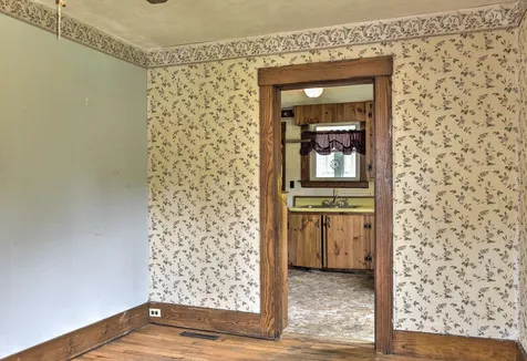 54 Woodbury Street Keene NH 03431