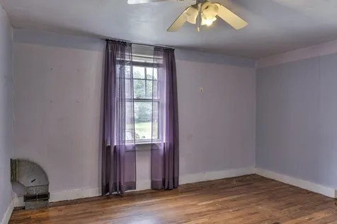 54 Woodbury Street Keene NH 03431