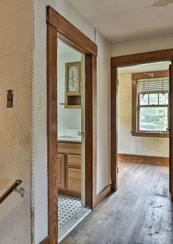 54 Woodbury Street Keene NH 03431