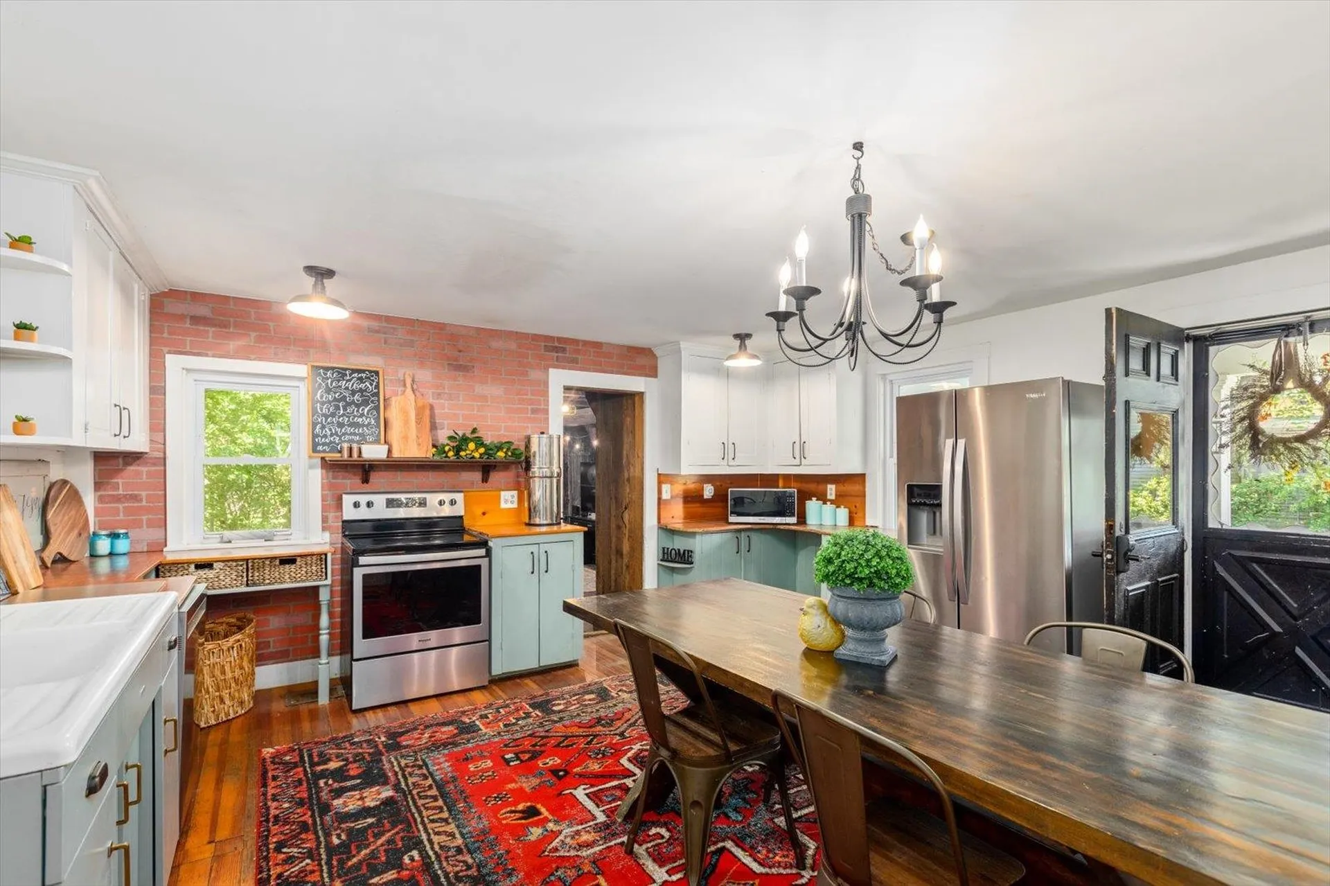 23 Pleasant Street Keene NH 03431