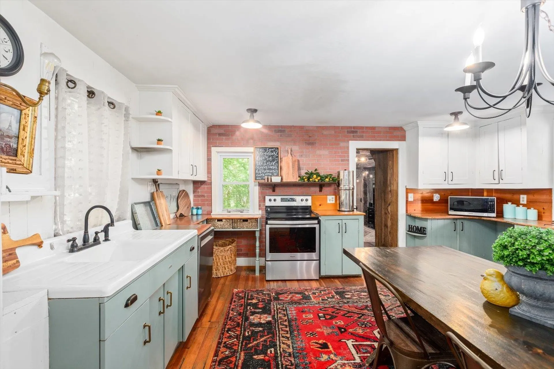 23 Pleasant Street Keene NH 03431