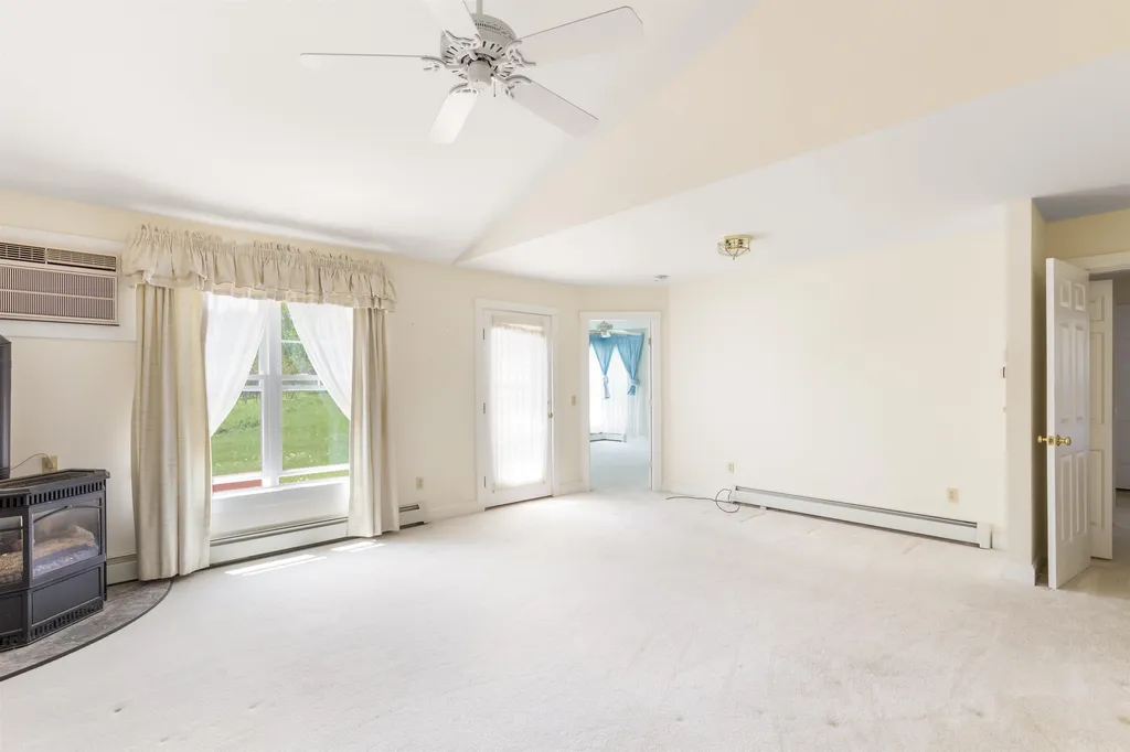 440 Commons Road Williston VT 05495