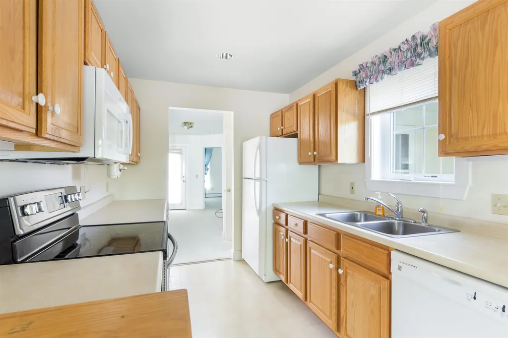 440 Commons Road Williston VT 05495