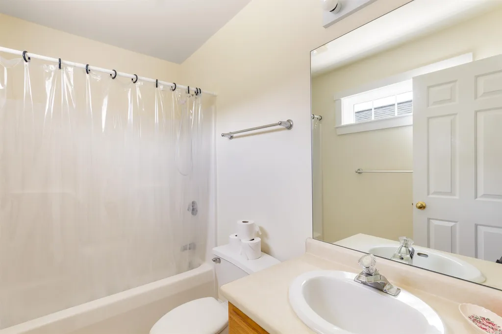 440 Commons Road Williston VT 05495