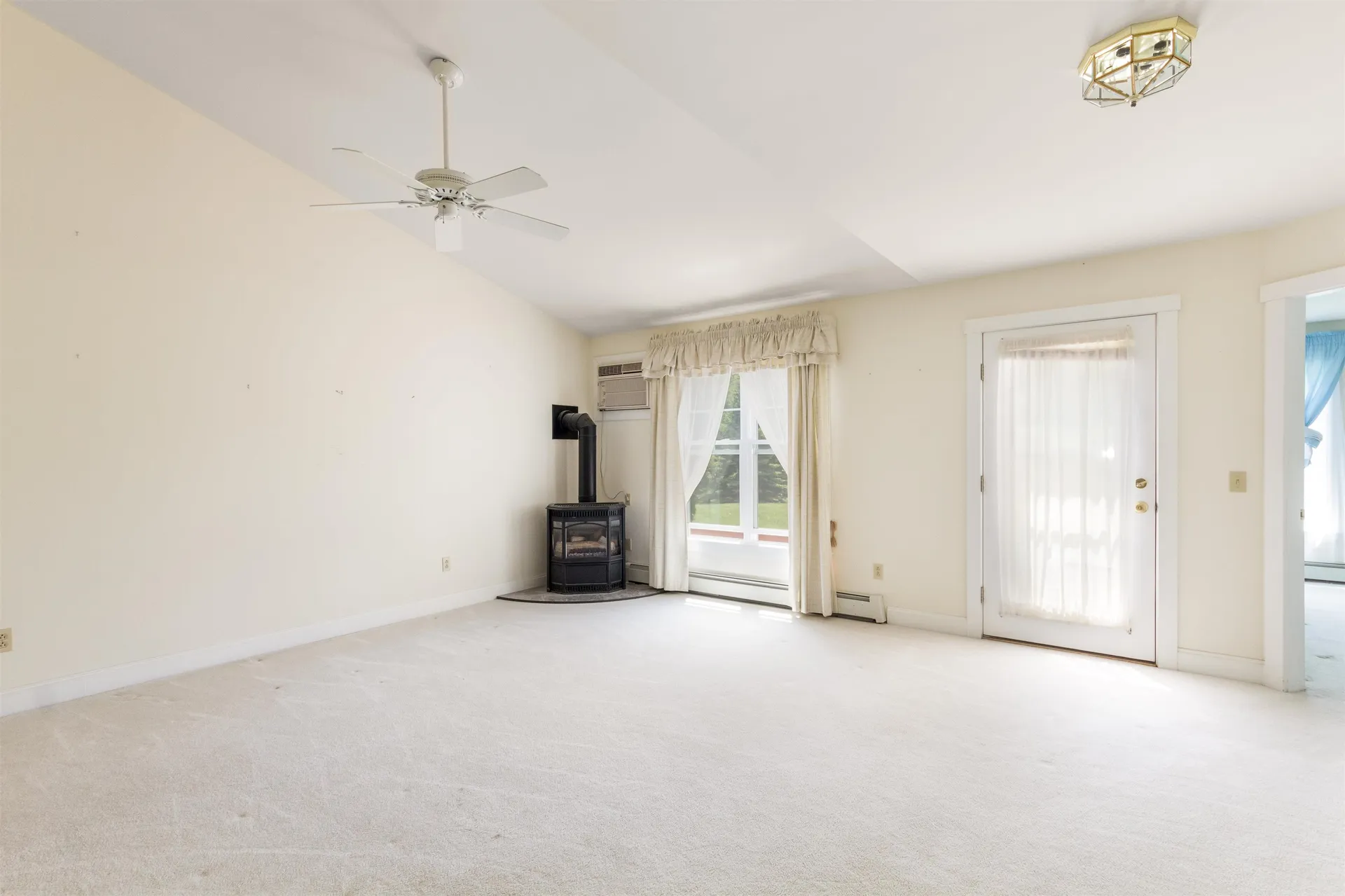 440 Commons Road Williston VT 05495