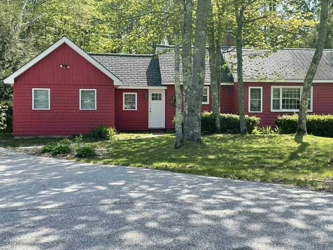 8 Depot Road Tamworth NH 03886