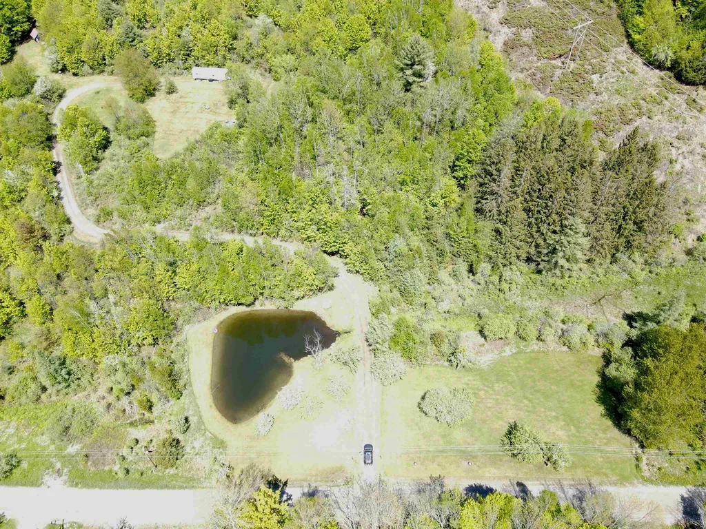 216 Bobbinshop Road Chelsea VT 05038