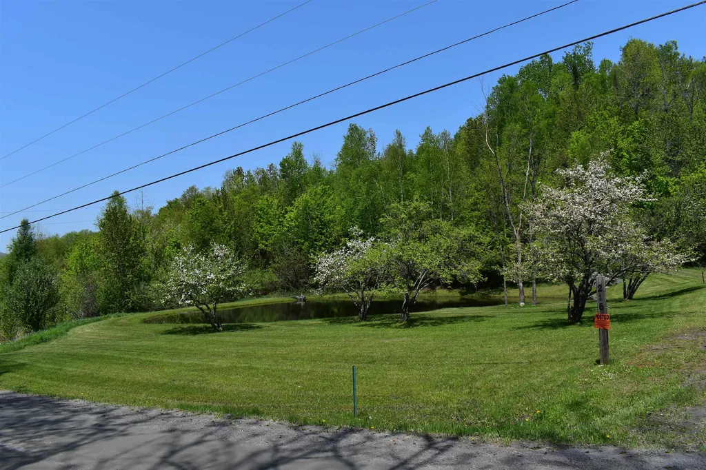 216 Bobbinshop Road Chelsea VT 05038