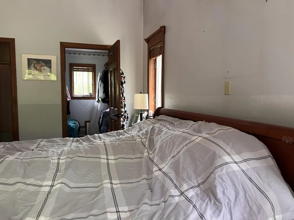 1 Monarch Lane Claremont NH 03743