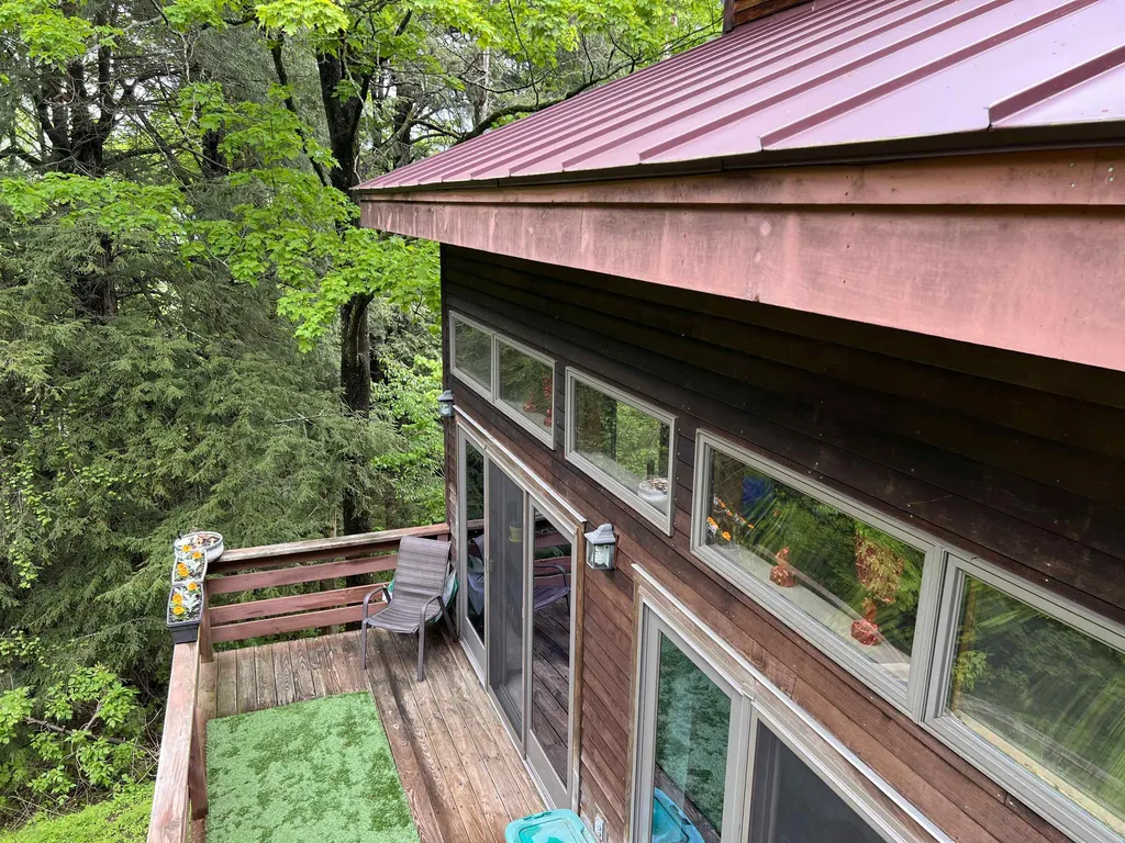 1 Monarch Lane Claremont NH 03743