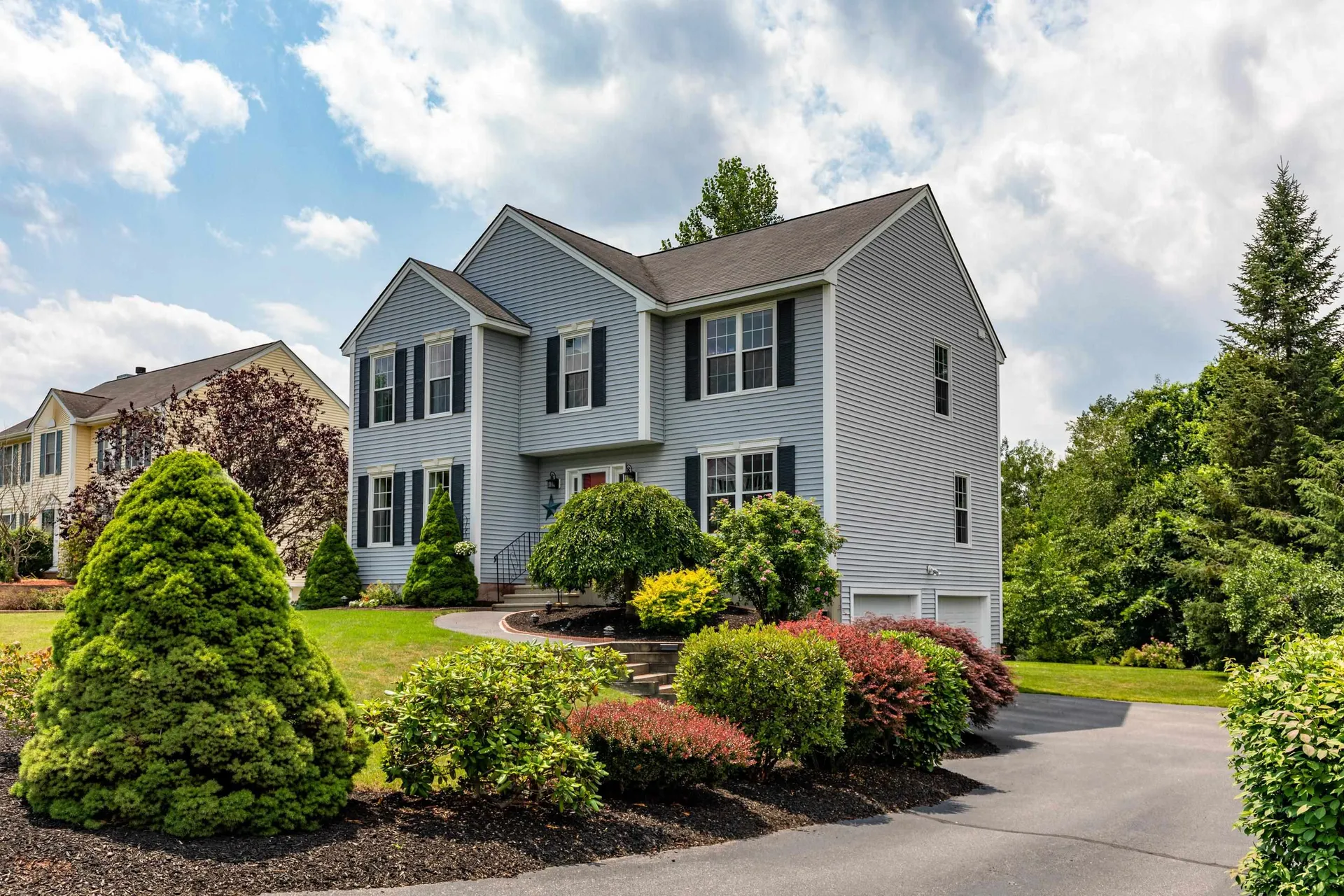 9 Meetinghouse Drive Londonderry NH 03053