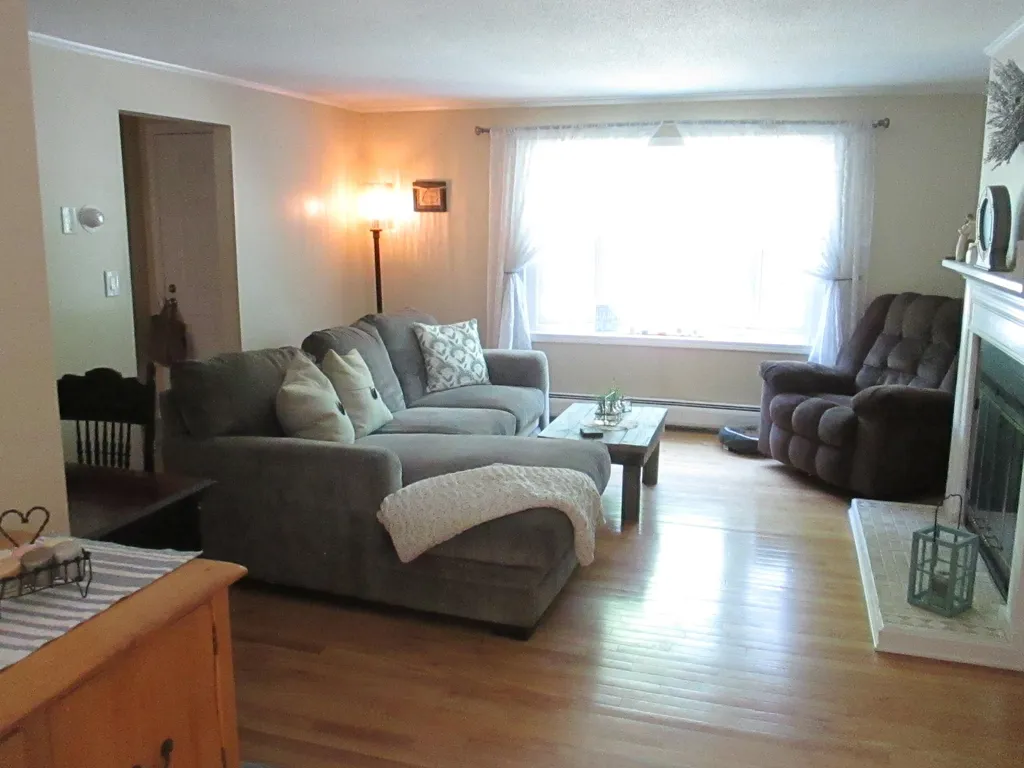 43 Base Hill Road Keene NH 03431