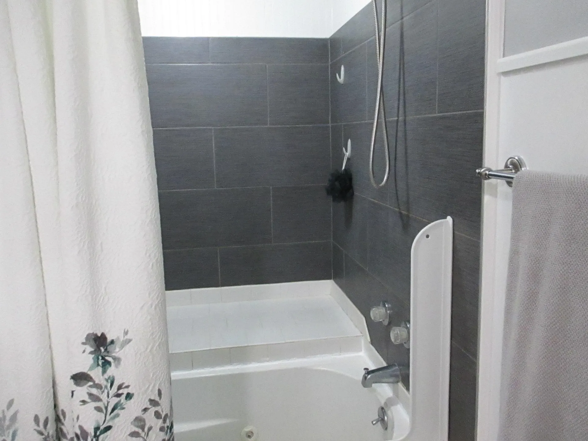 43 Base Hill Road Keene NH 03431