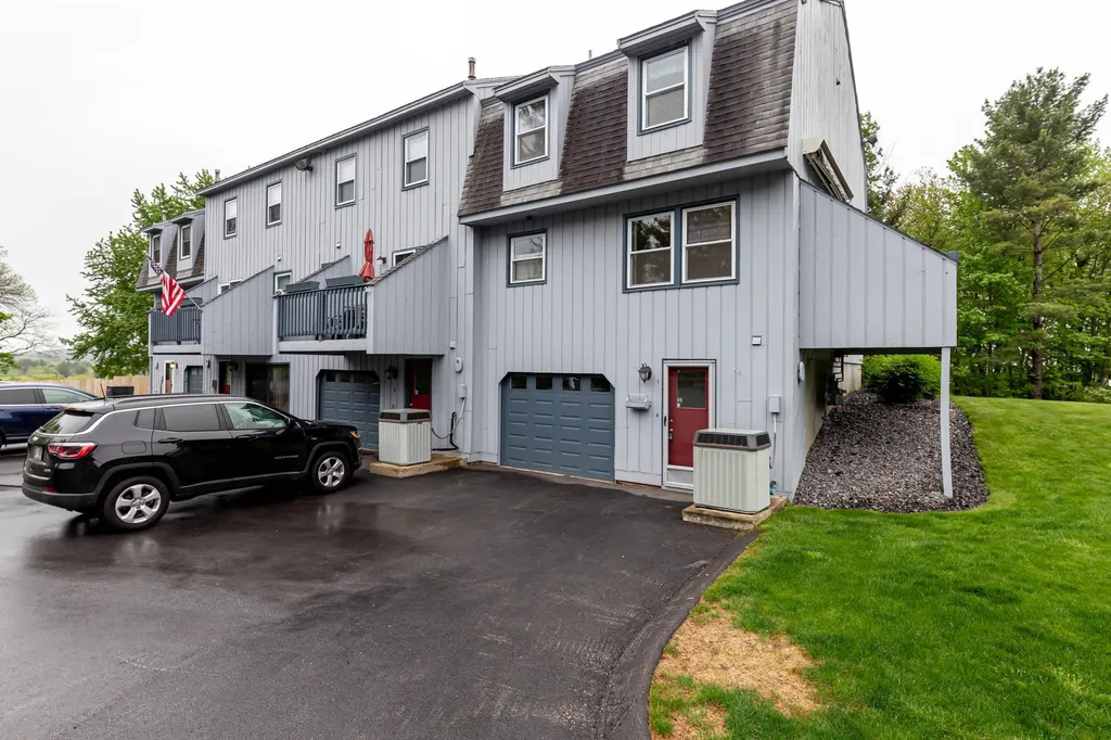 1 Bluestone Drive Nashua NH 03060