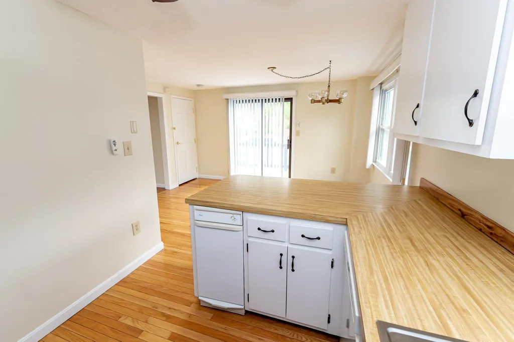 1 Bluestone Drive Nashua NH 03060