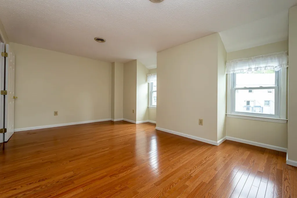 1 Bluestone Drive Nashua NH 03060
