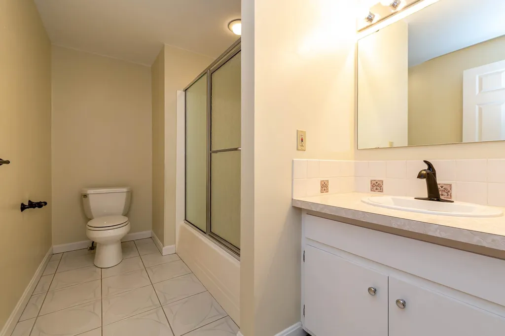 1 Bluestone Drive Nashua NH 03060