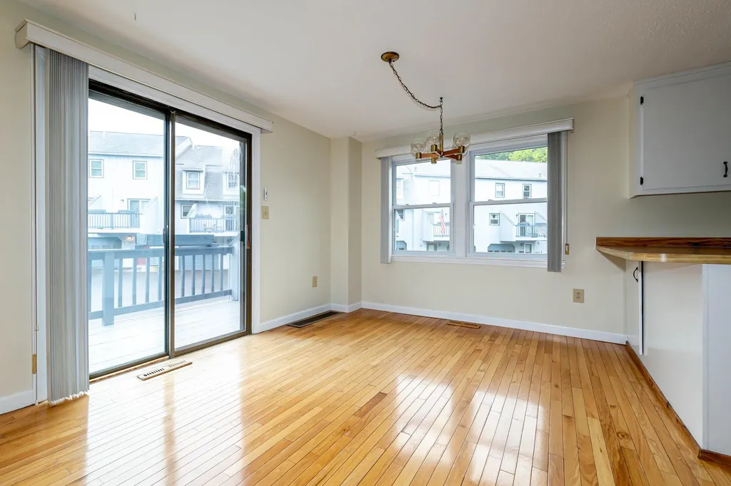 1 Bluestone Drive Nashua NH 03060