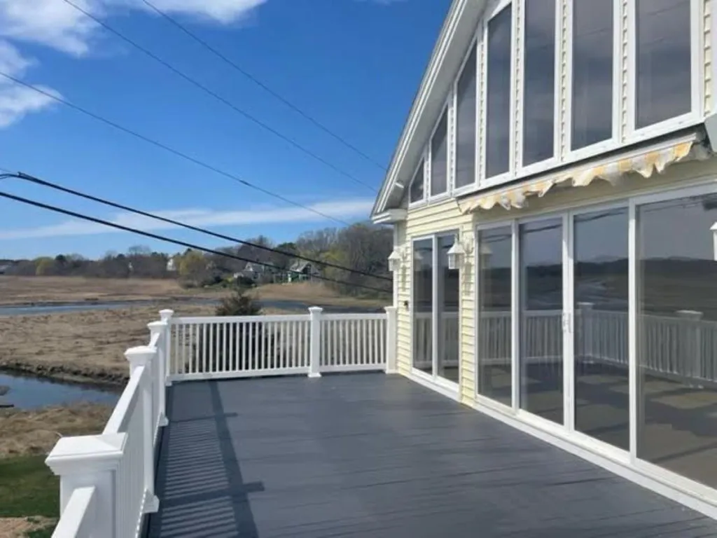 28 Ocean Boulevard North Hampton NH 03862
