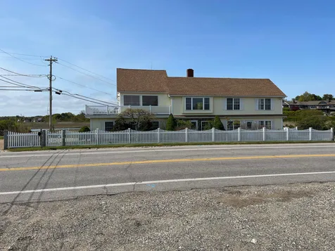 28 Ocean Boulevard North Hampton NH 03862