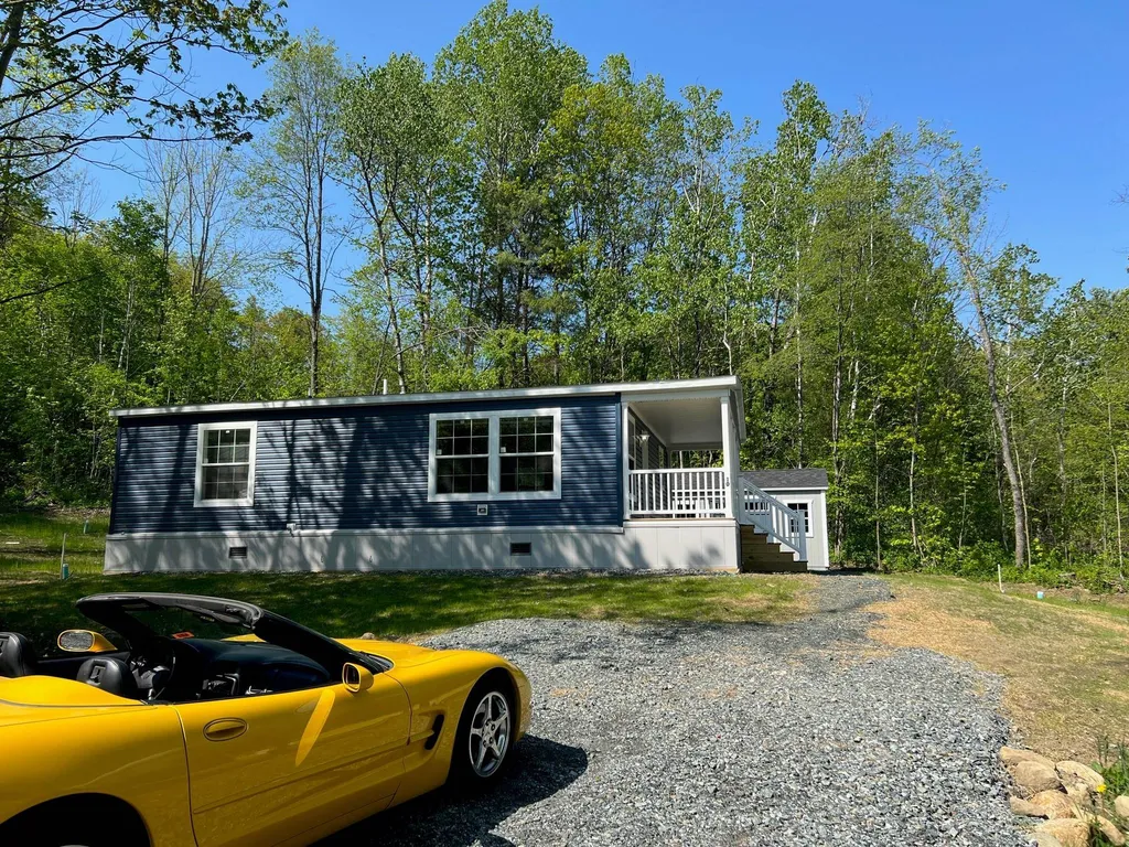 10 Meriden Mobile Court Drive Plainfield NH 03781