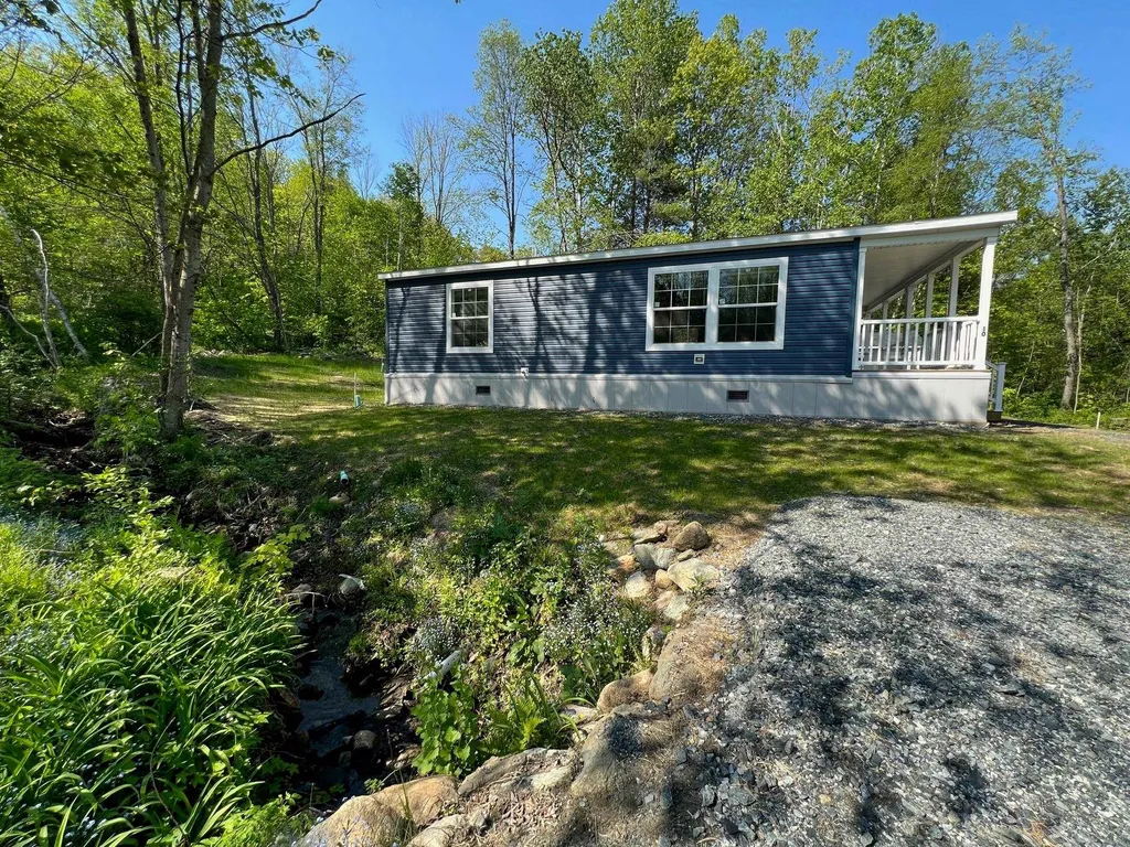 10 Meriden Mobile Court Drive Plainfield NH 03781