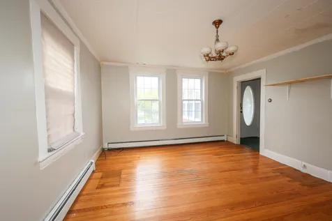 16 River Street Greenville NH 03048