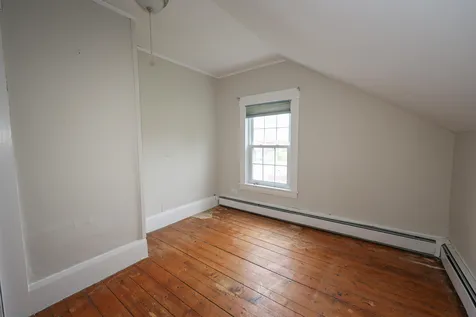 16 River Street Greenville NH 03048