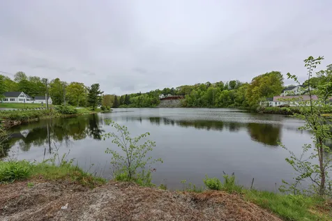 16 River Street Greenville NH 03048