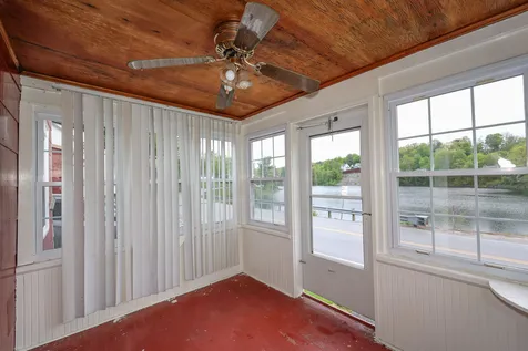 16 River Street Greenville NH 03048