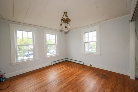 16 River Street Greenville NH 03048