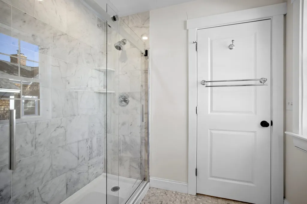 21 Brewster Street Portsmouth NH 03801