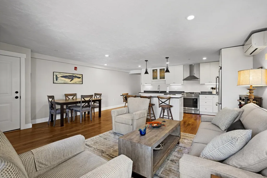 21 Brewster Street Portsmouth NH 03801